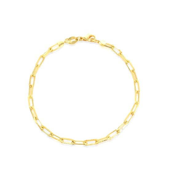 Modern Chic clip gold-filled high quality clip chain bracelet. 7" with a lobster clasp and comes with branded microsuede pouch. Wear as is or add in any of our themed charms for added wow factor.